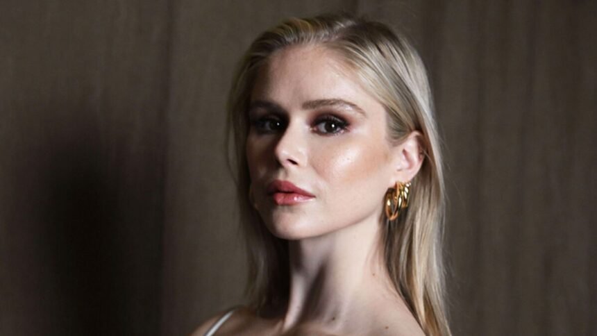 erin moriarty avant apres
